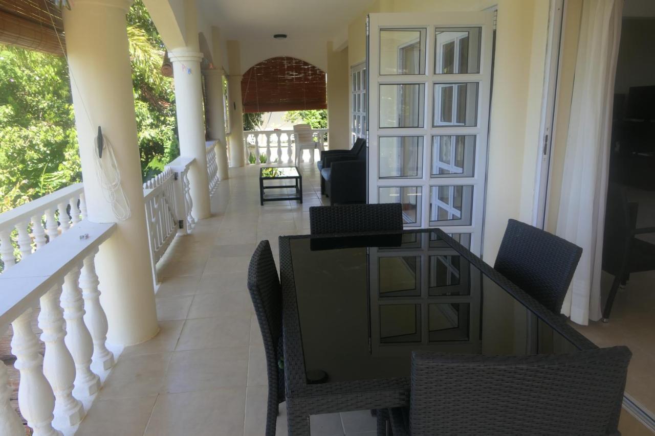 Tropical Garden Self Catering Villa Victoria Exterior photo